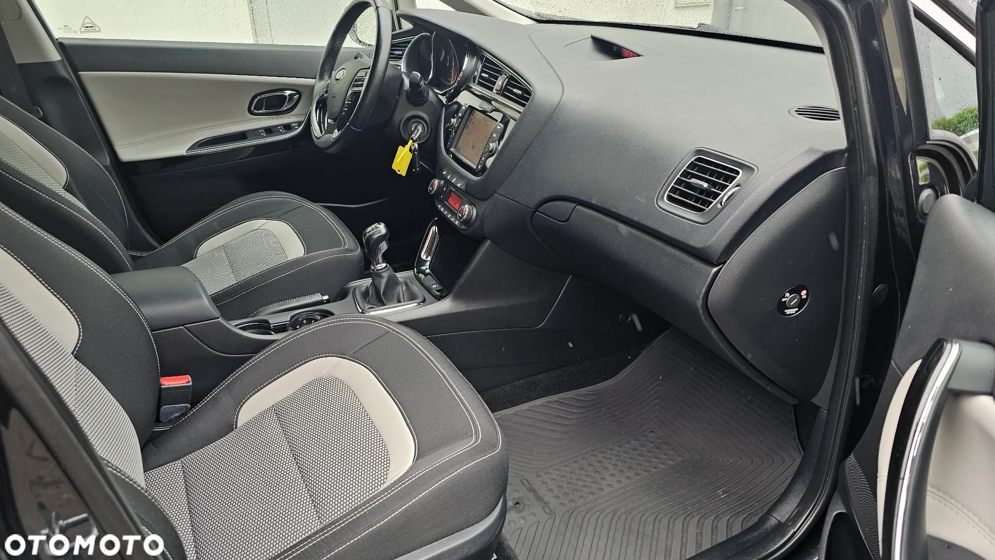 Kia Ceed 1.4 CVVT Dream-Team Edition - 23