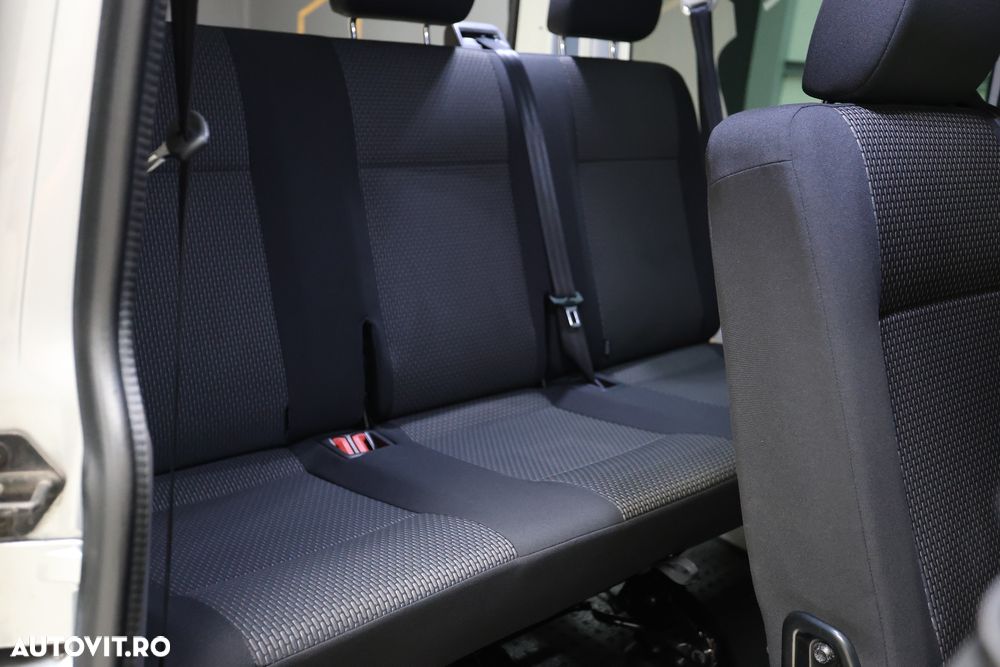 Volkswagen Caravelle T6.1 2.0 TDI 110 kW KR Comfortline - 21