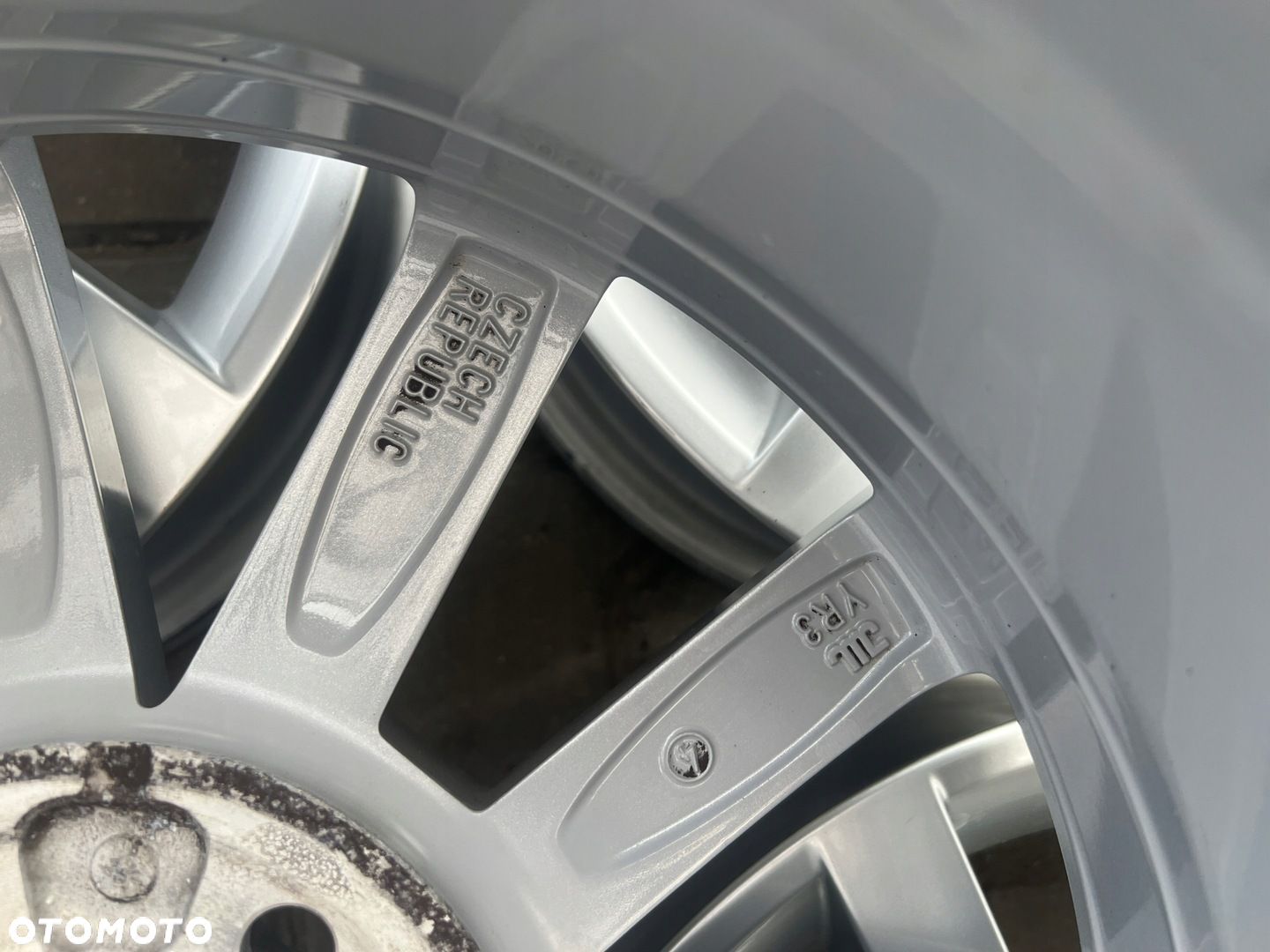 KOMPLET FELG FELGI ALU SKODA 657 SCALA FABIA RAPID 16 5X100 ORYGINALNE - 15