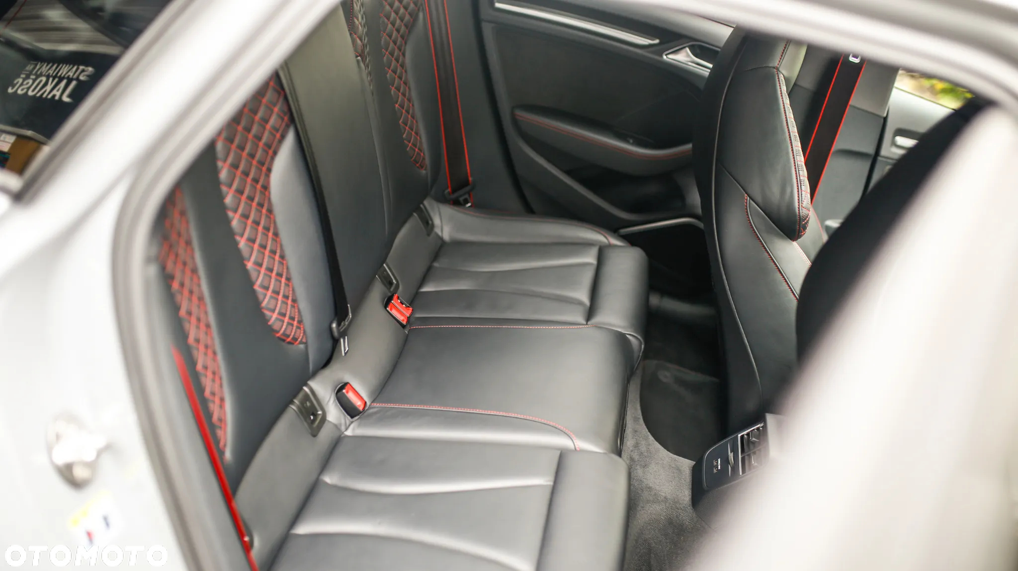 Audi RS3 Limousine - 30