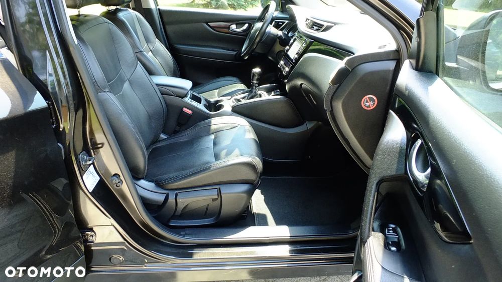 Nissan Qashqai 1.5 dCi Tekna - 4