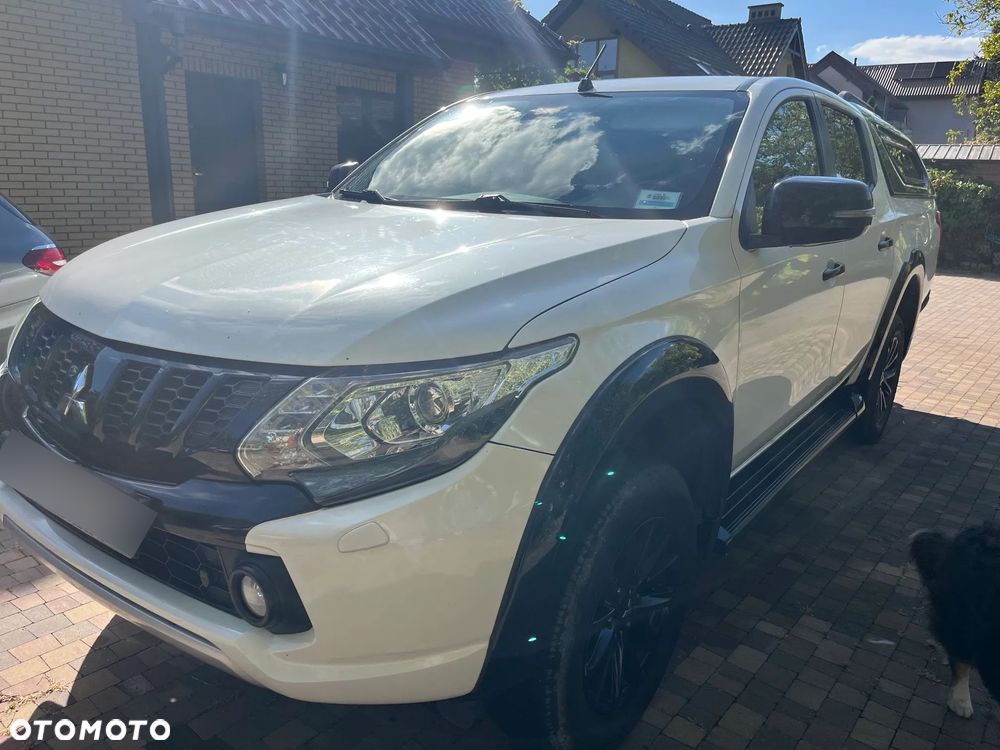Mitsubishi L200 2.4 d DC Black Edition EU6 - 1