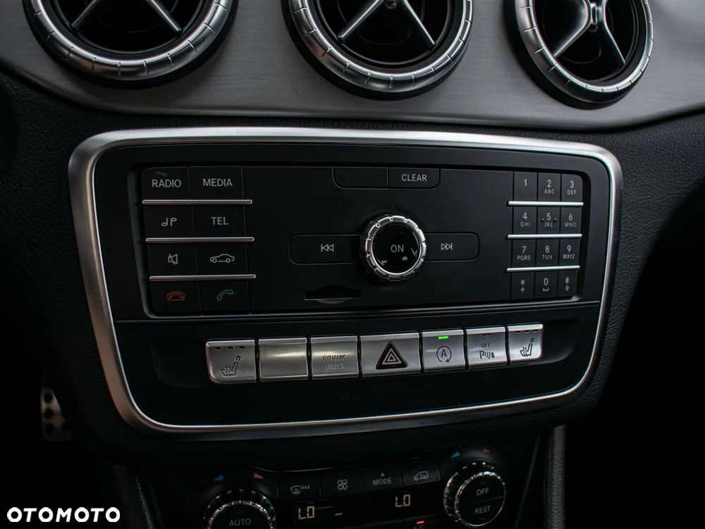 Mercedes-Benz CLA - 15