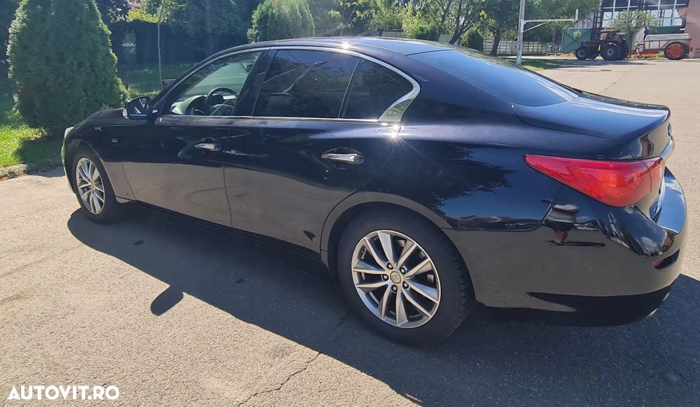 Infiniti Q50 - 3