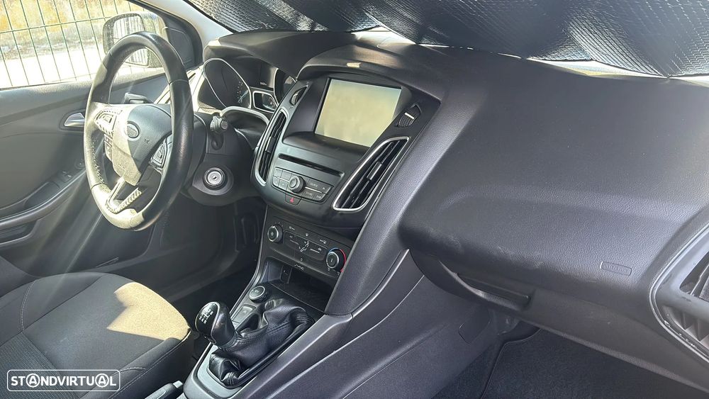 Ford Focus 1.0 EcoBoost S&S - 8