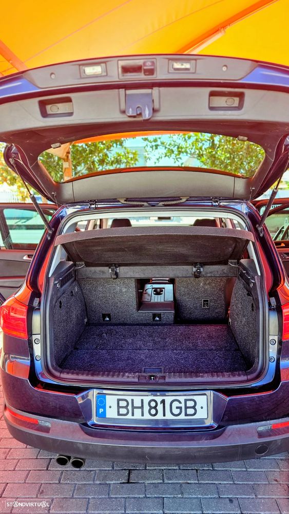 VW Tiguan - 50