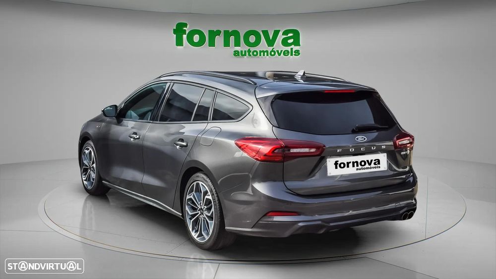 Ford Focus SW 1.0 EcoBoost MHEV ST-Line X Aut. - 4