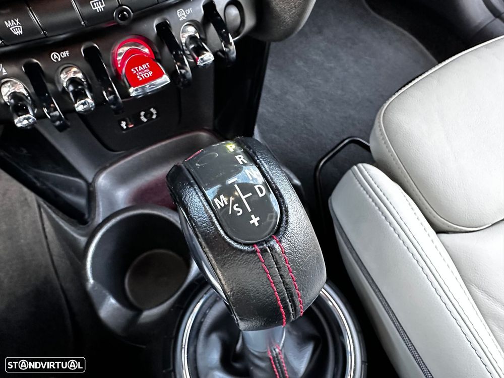 MINI 3 Portas John Cooper Works Auto Desportiva - 28