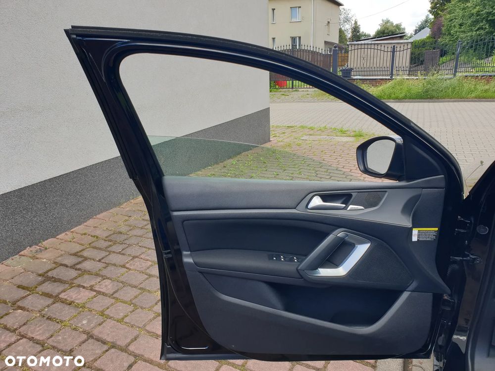 Peugeot 308 BlueHDi FAP 150 Stop & Start Allure - 19