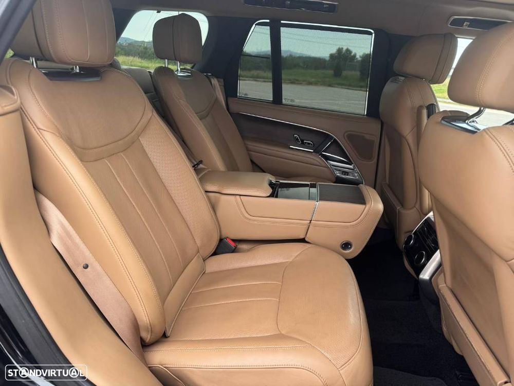 Land Rover Range Rover 3.0 D350 LWB Autobiography - 14