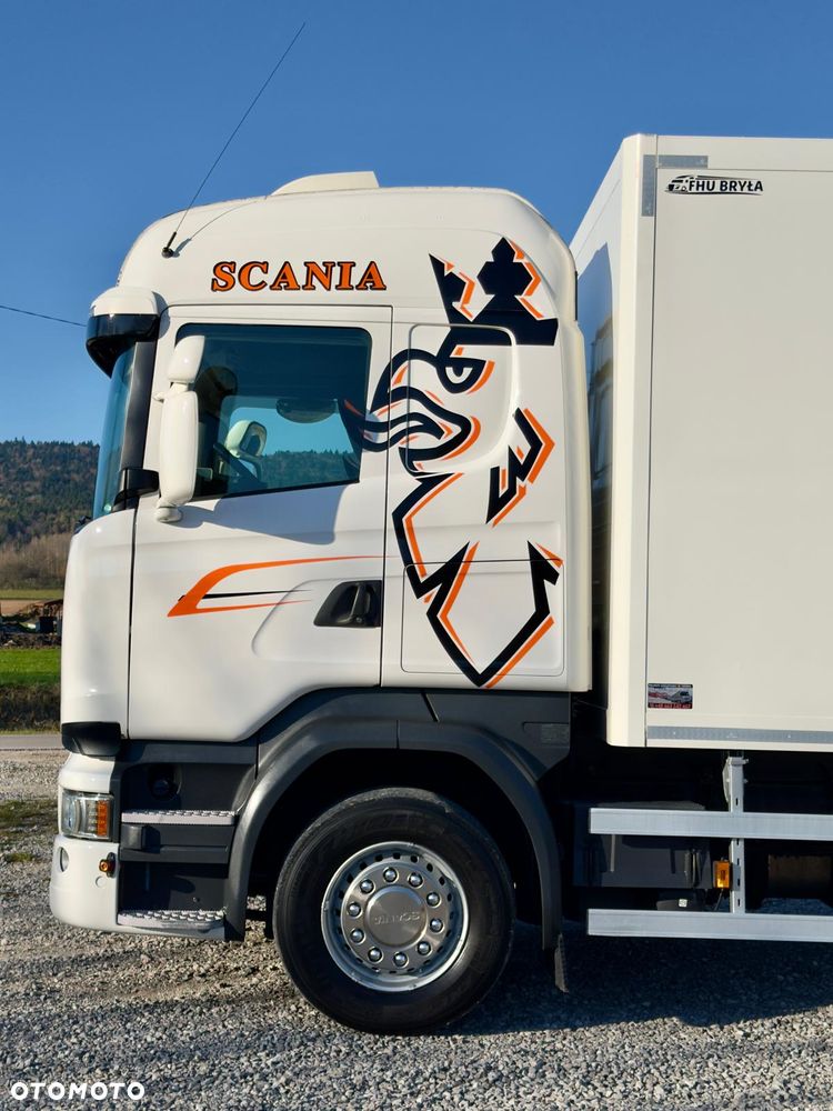 Scania SCANIA R450 / IZOTERMA / KONTENER / DO ŻYWCA / SILNIK 6 CYLINDROWY / 13 LITROWY  / KLIMA POSTOJOWA / WINDA / SPROWADZONY / SYPIALKA / AUTOMAT / 18 PALET / E6 / STAN BARDZO DOBRY - 6