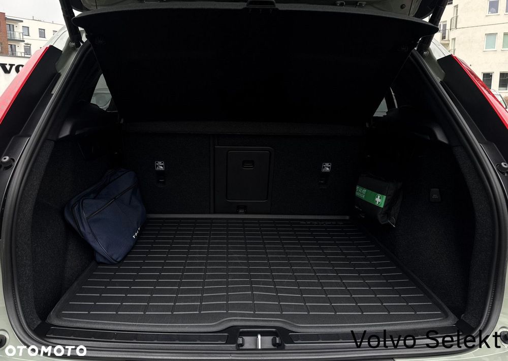 Volvo XC 40 - 33