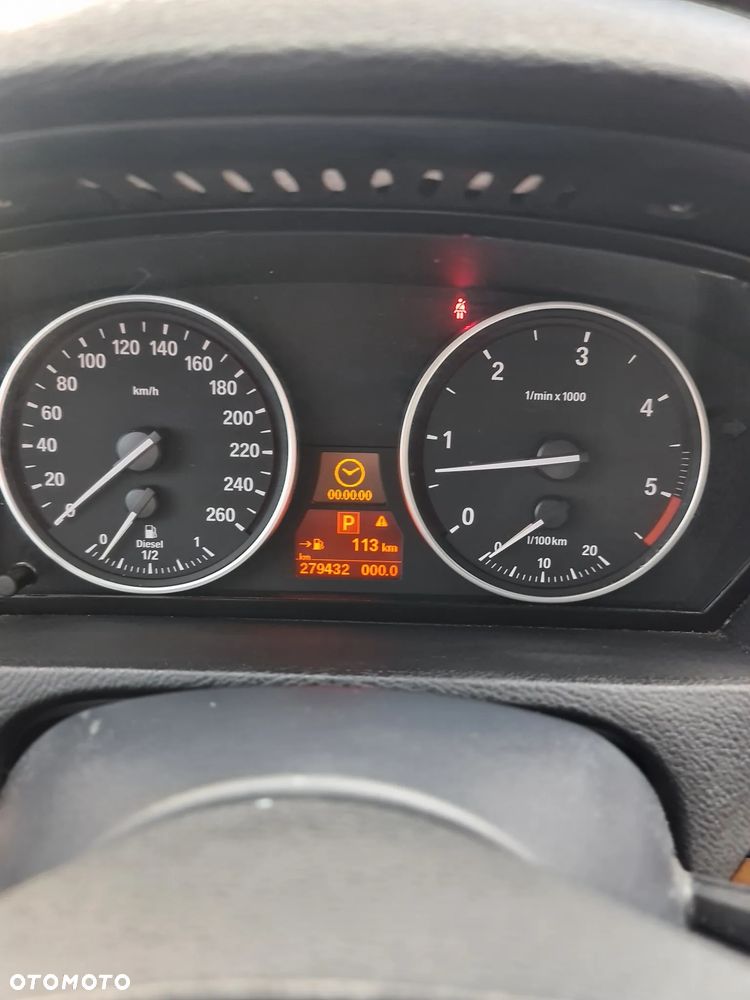 BMW X5 xDrive30d - 22