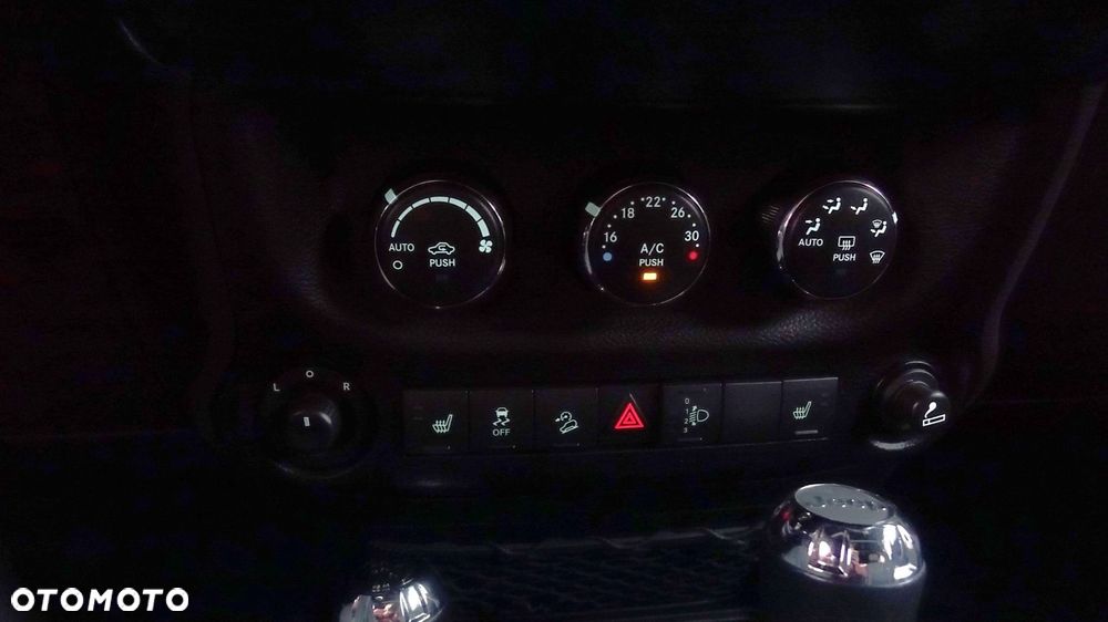Jeep Wrangler - 26