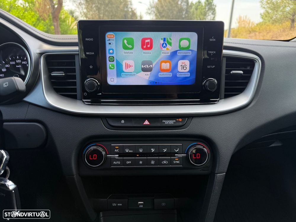 Kia Ceed 1.5 T-GDI OPF GT Line - 19