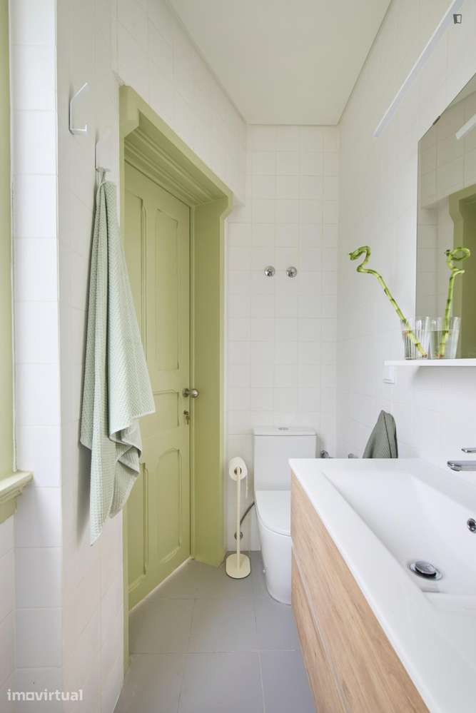 Quarto - localizado em Alcântara Lisbon - Grande imagem: 5/23
