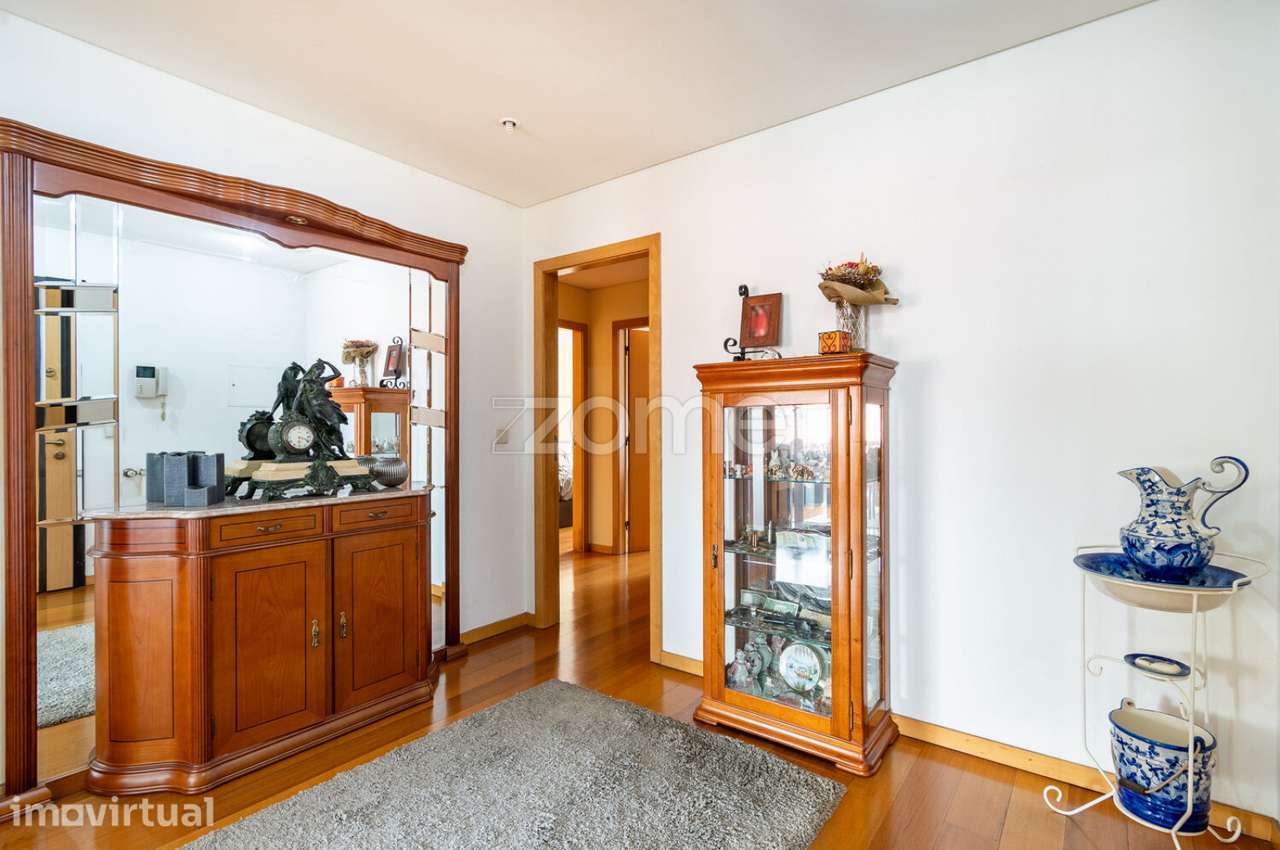 Apartamento T3 em Ferreiros, Braga - Grande imagem: 2/40