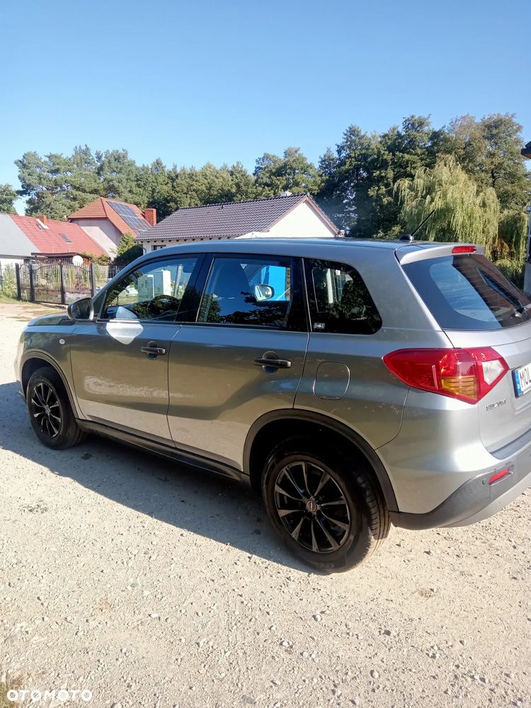 Suzuki Vitara - 4