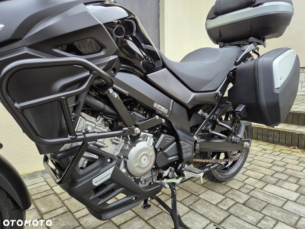 Suzuki V-STROM - 8