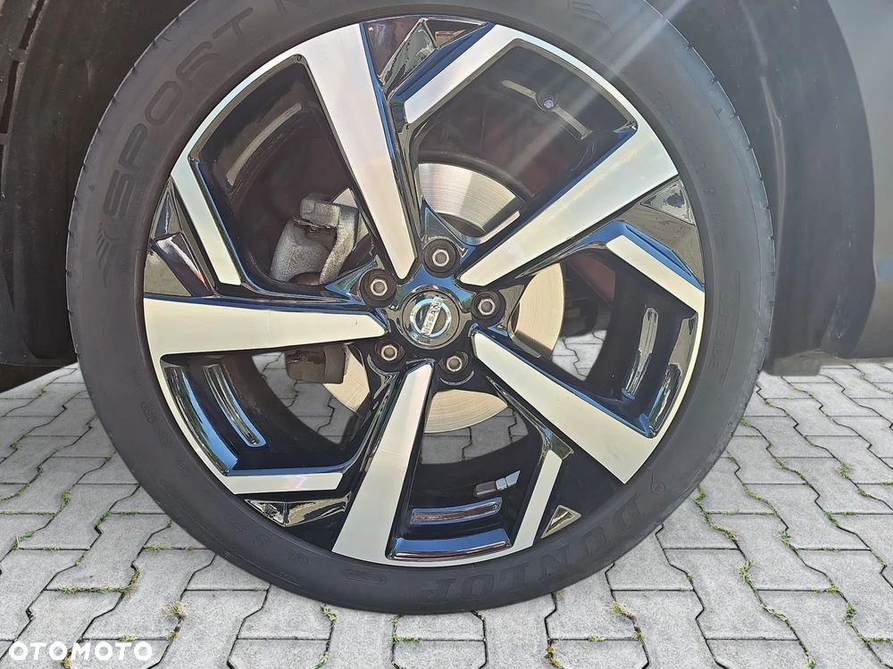 Nissan Qashqai 1.6 DIG-T Tekna - 14