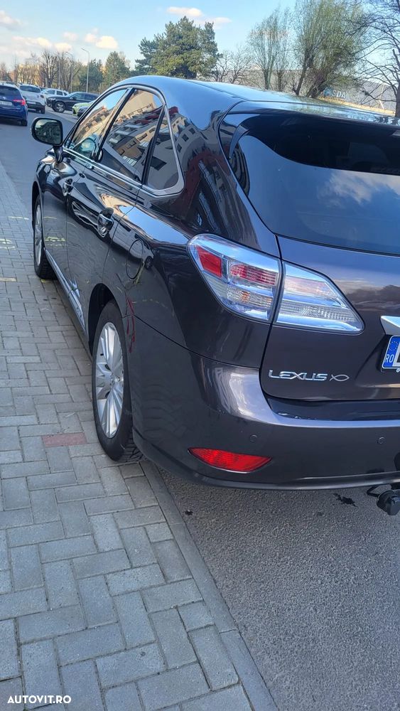 Lexus Seria RX 450h Aut. Executive - 3