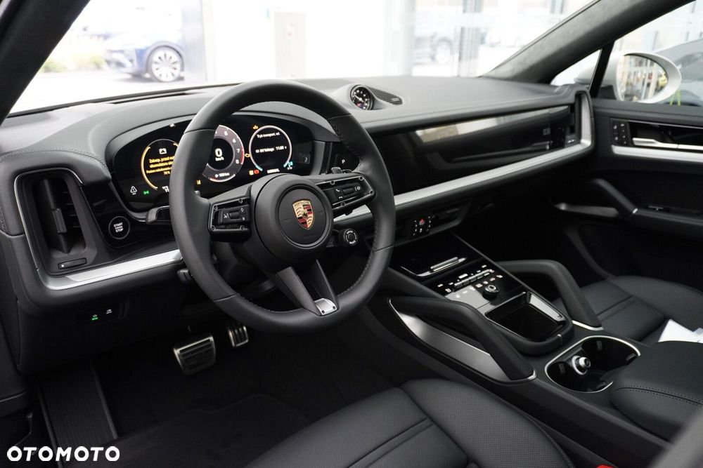 Porsche Cayenne - 14