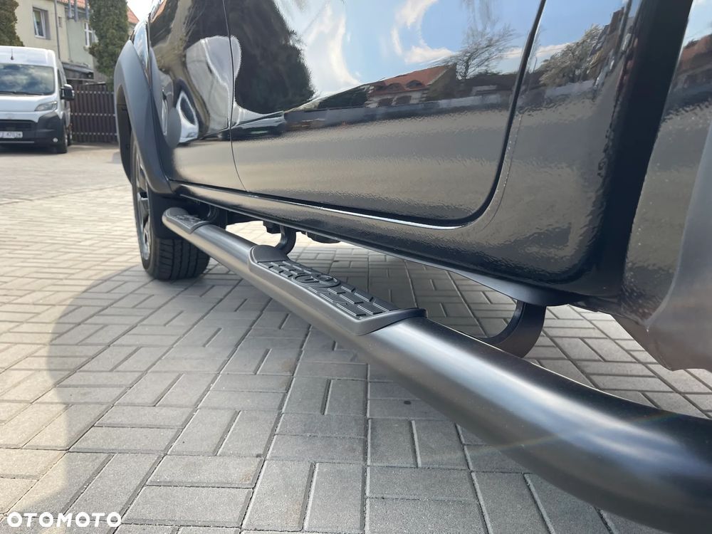 Toyota Hilux 2.8 D-4D Double Cab Invincible Sport 4x4 - 13