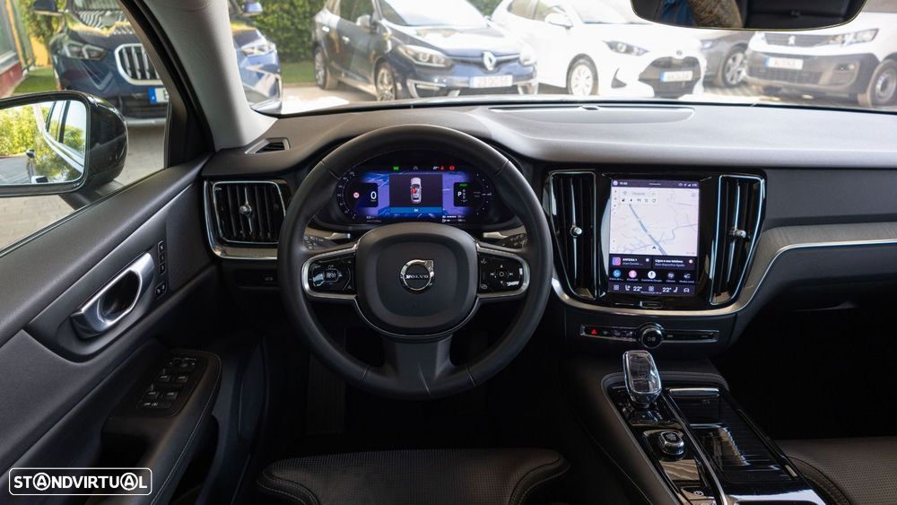 Volvo V60 2.0 T8 AWD TE Plus Dark - 6