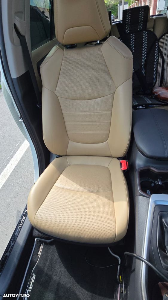 Toyota RAV4 2.5 VVT-iE 4x4 Luxury Premium - 22