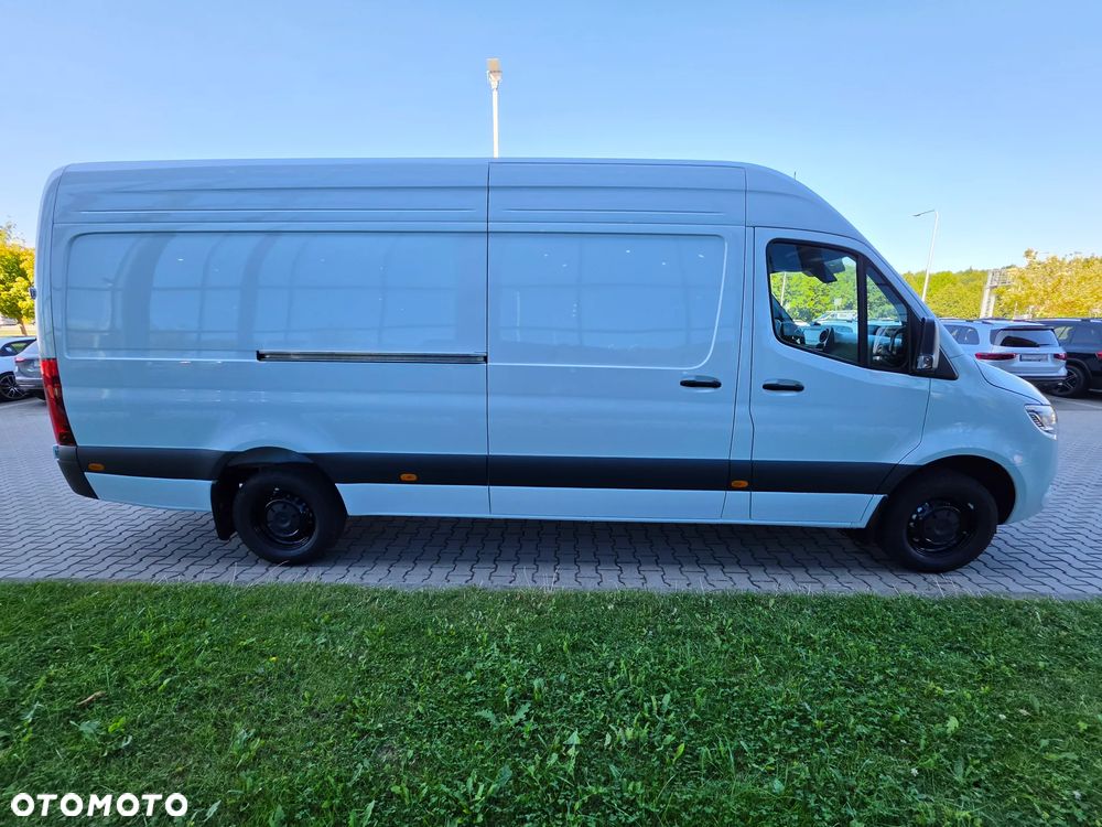 Mercedes-Benz Sprinter 317 CDI Furgon PRO długi 4325 mm L3H2 - 12