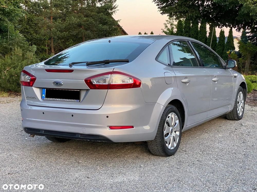 Ford Mondeo 2.0 Ghia Executive - 34