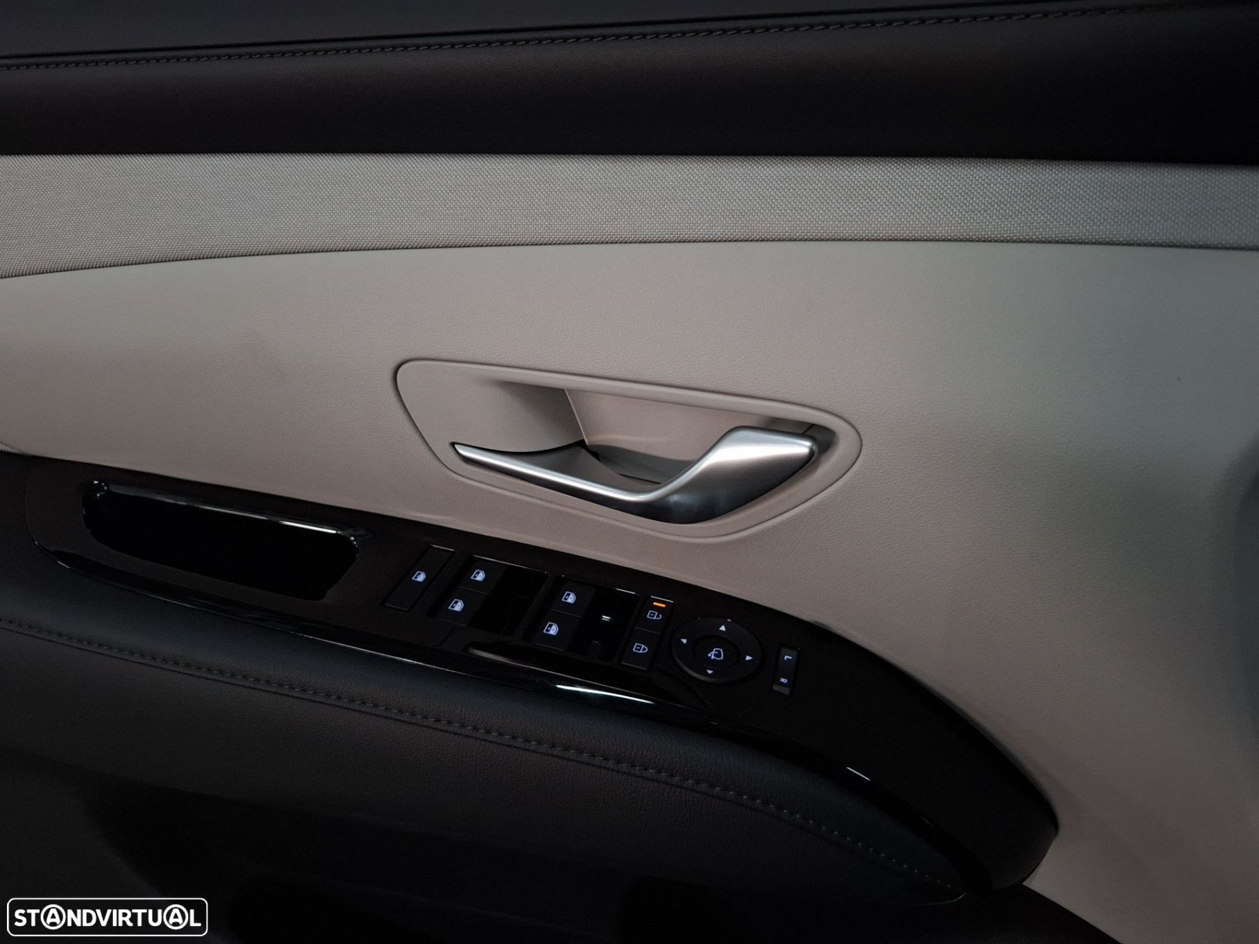 Hyundai Tucson 1.6 T-GDi Vanguard - 24