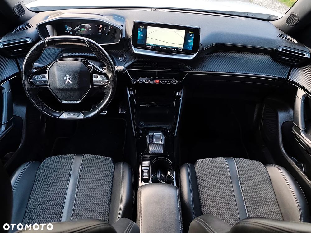 Peugeot 2008 - 24