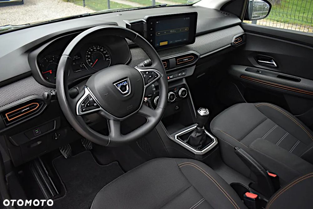 Dacia Sandero Stepway TCe 100 Prestige - 31