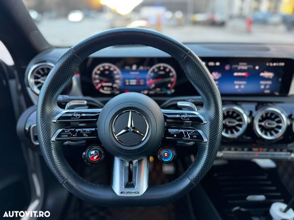 Mercedes-Benz CLA - 22