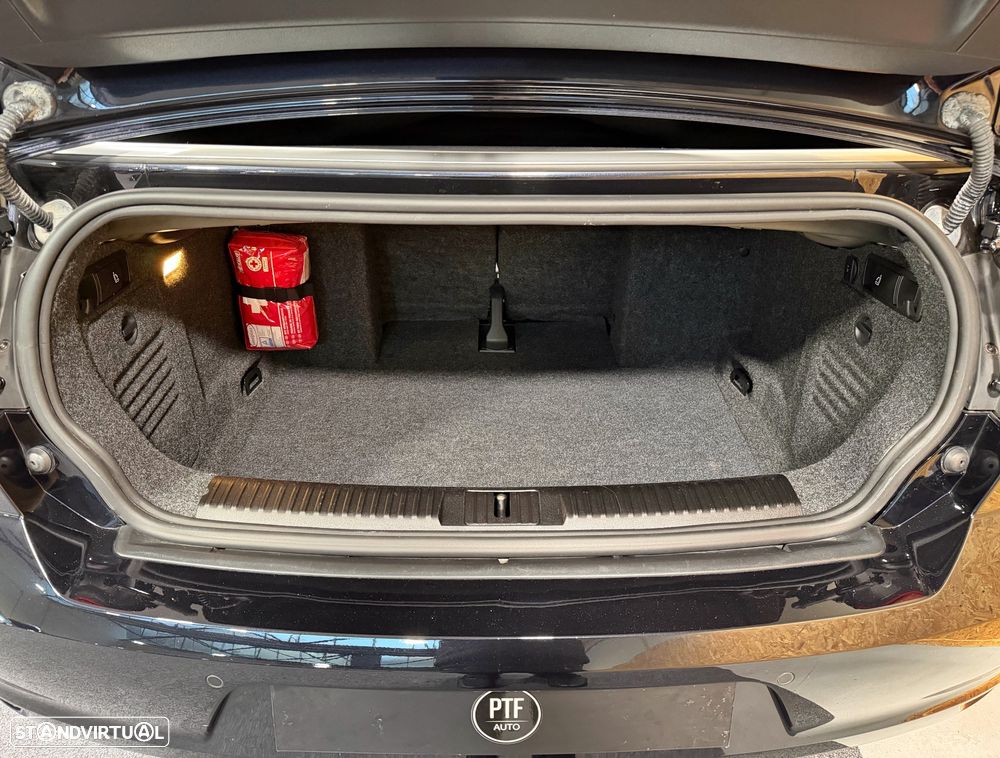 VW Golf Cabriolet 1.2 TSI BlueMotion Life - 33