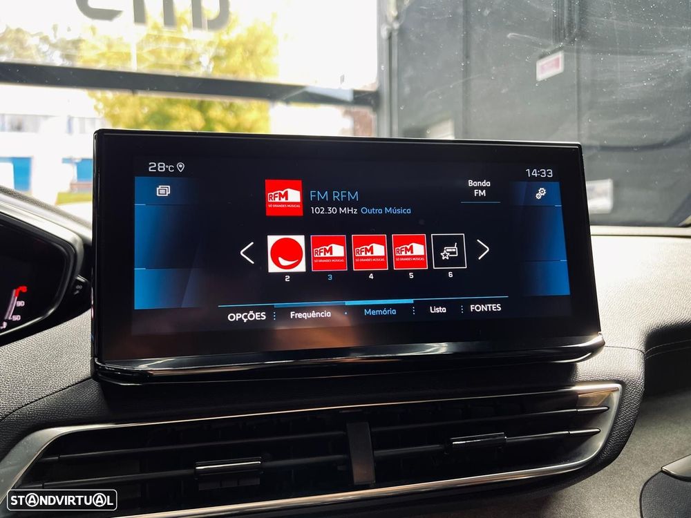 Peugeot 3008 1.5 BlueHDi GT EAT8 - 26