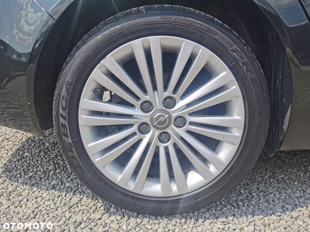 Opel Insignia 1.6 T Cosmo EU6 - 13