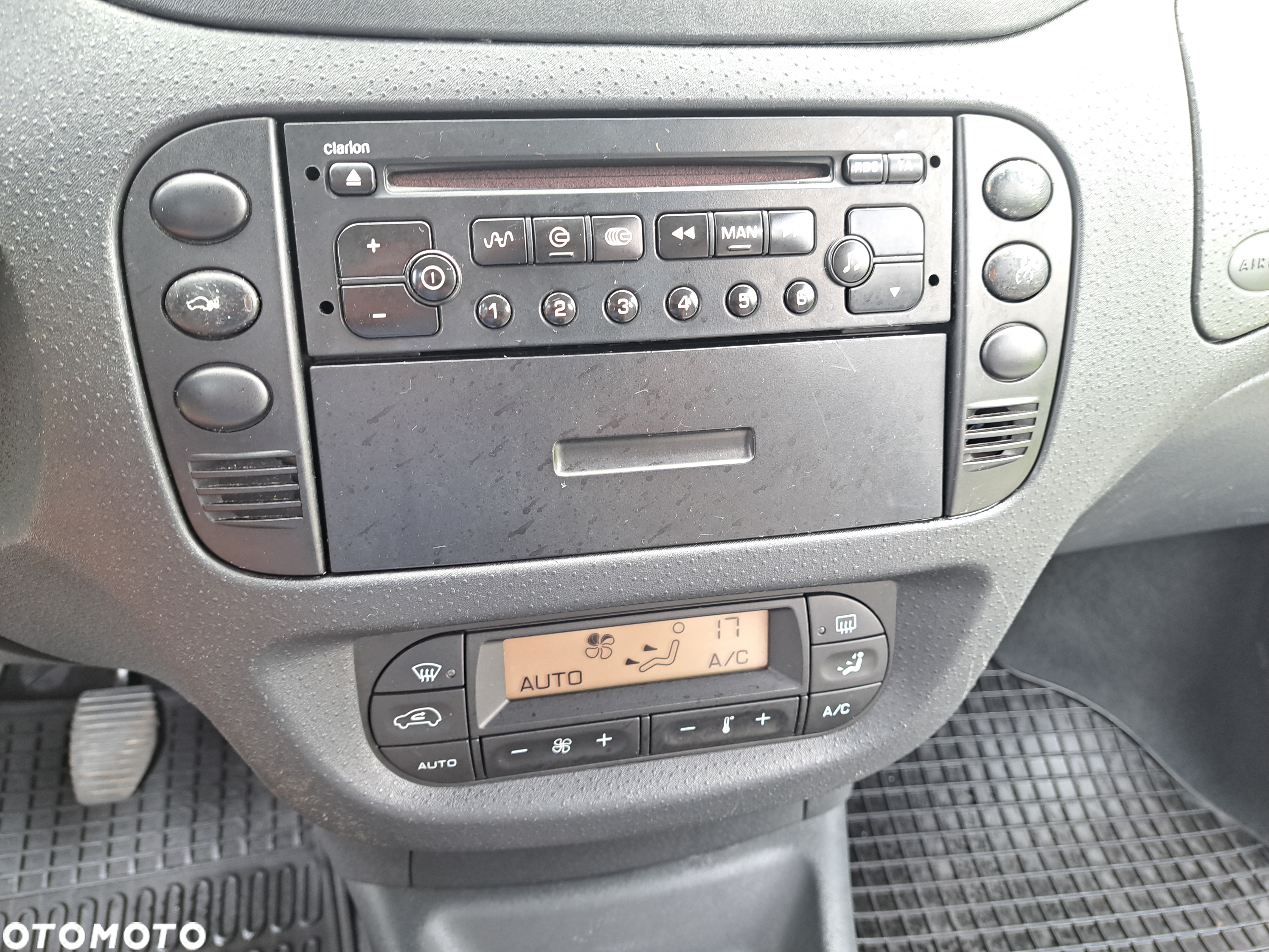 Citroën C3 1.4i Furio Equilibre Pack - 19
