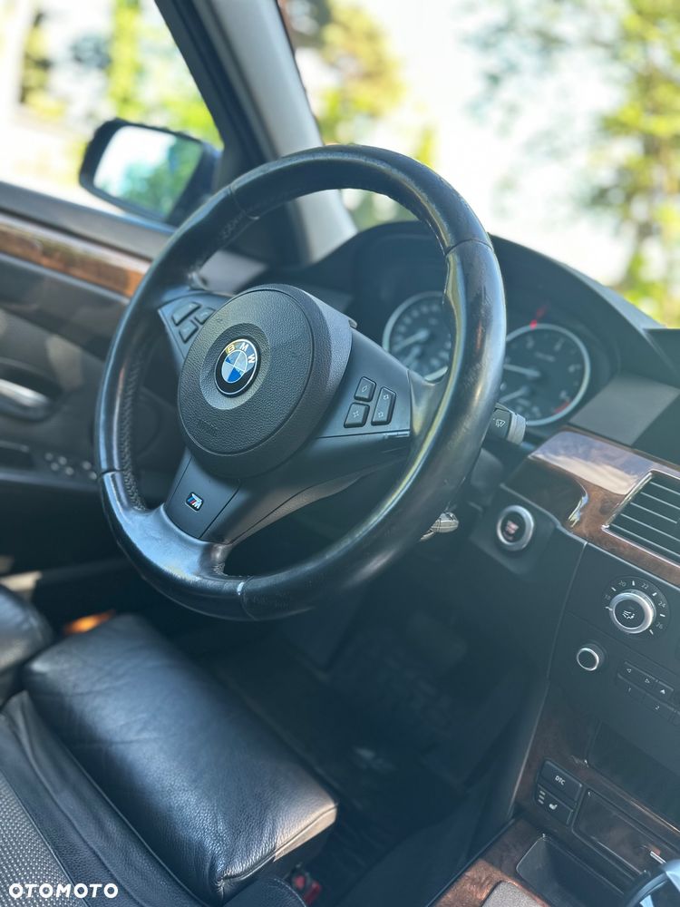 BMW Seria 5 - 21