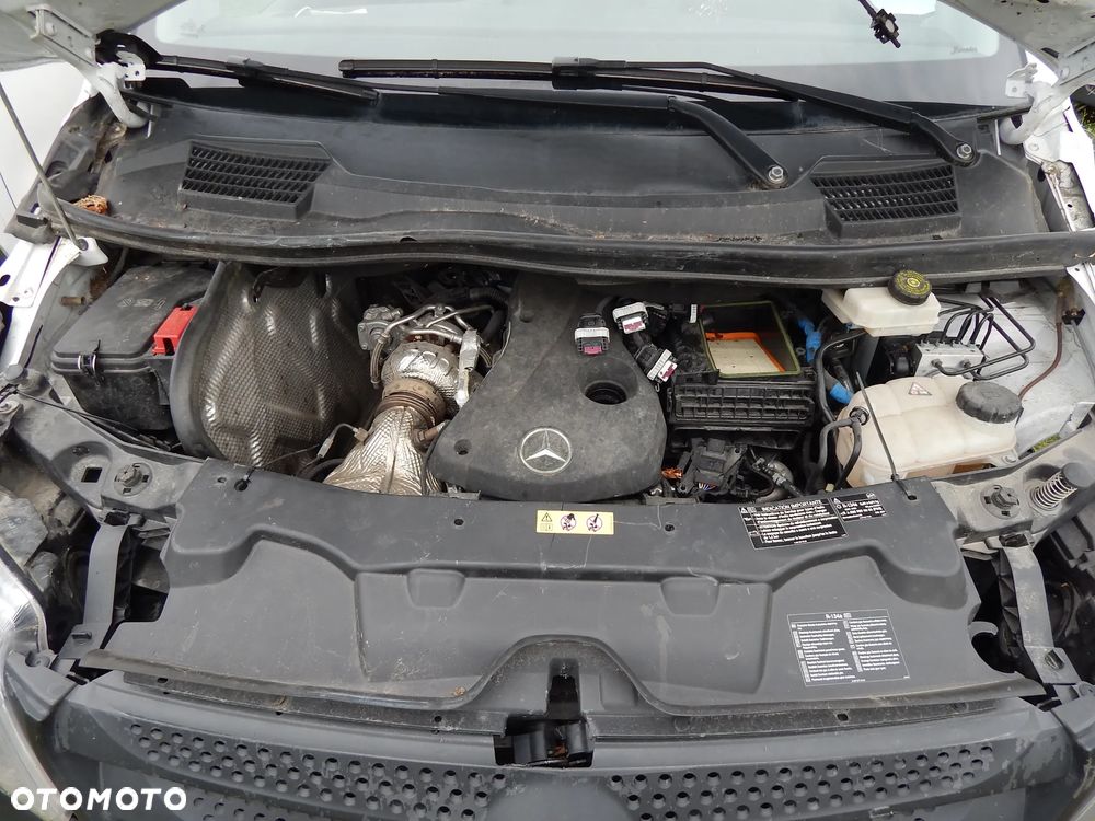 Mercedes-Benz VITO - 23