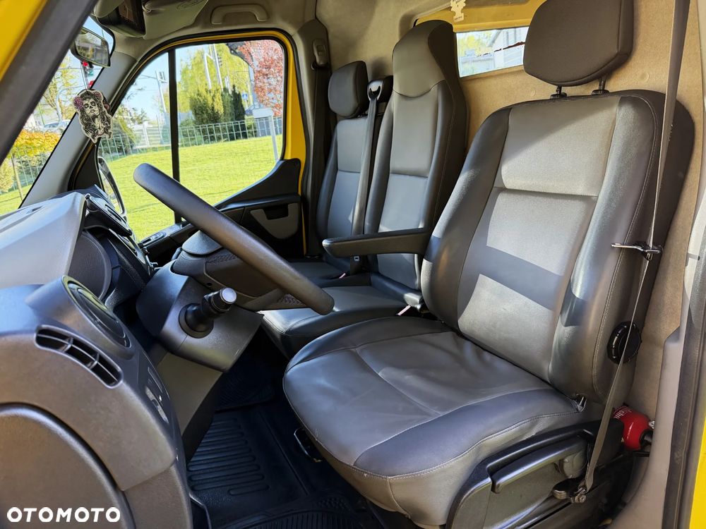 Renault MASTER L2H2 ŚREDNI KLIMA/NAWIGACJA/3osobowy - 14