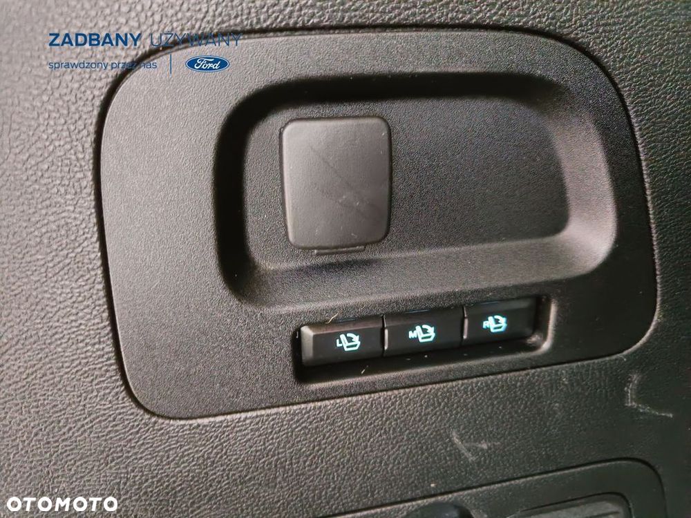 Ford S-Max - 9