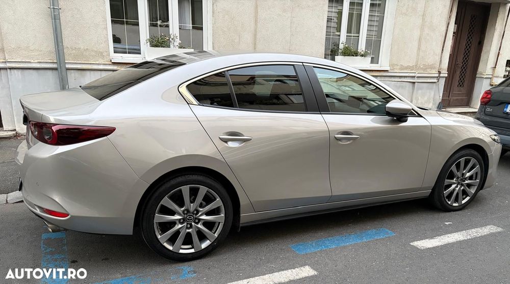 Mazda 3 e-Skyactiv X186 AT MHEV Center-Line - 4
