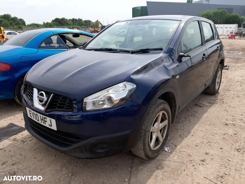 Dezmembrez Nissan Qashqai - 1