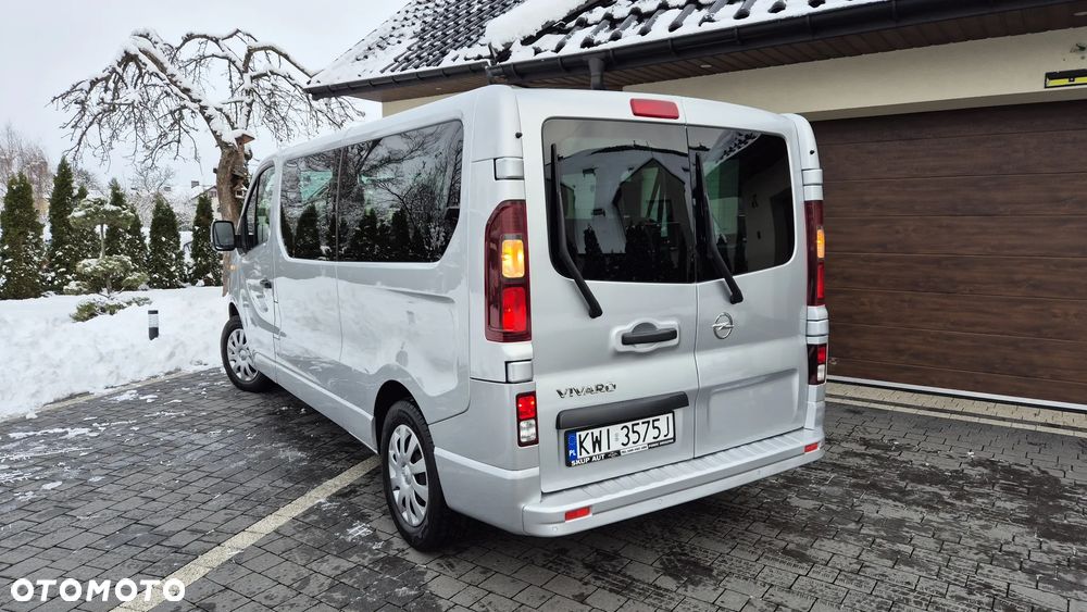 Opel Vivaro L2H1 2,9t Elegance Business - 37