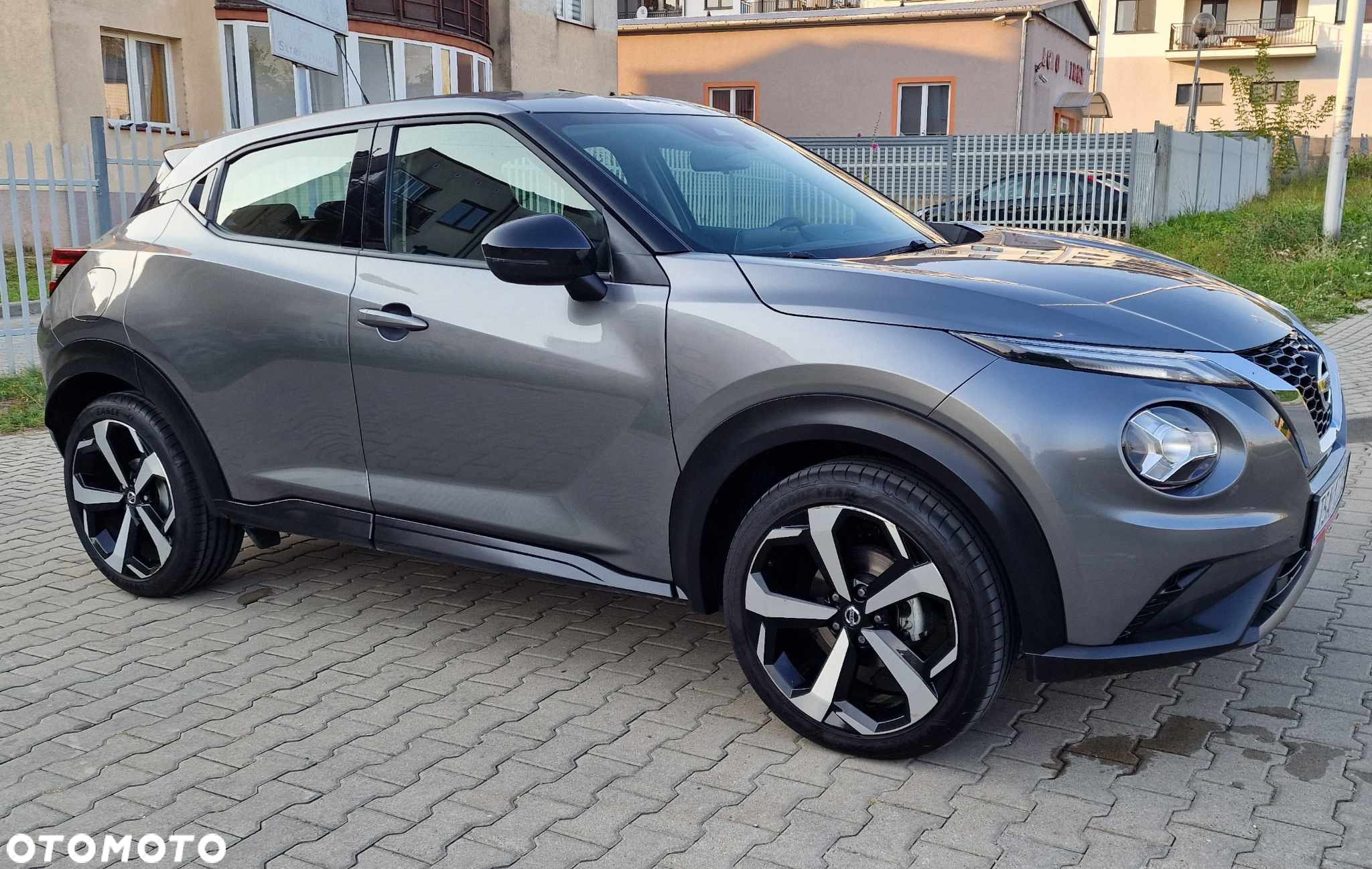 Nissan Juke 1.0 DIG-T N-Connecta - 4