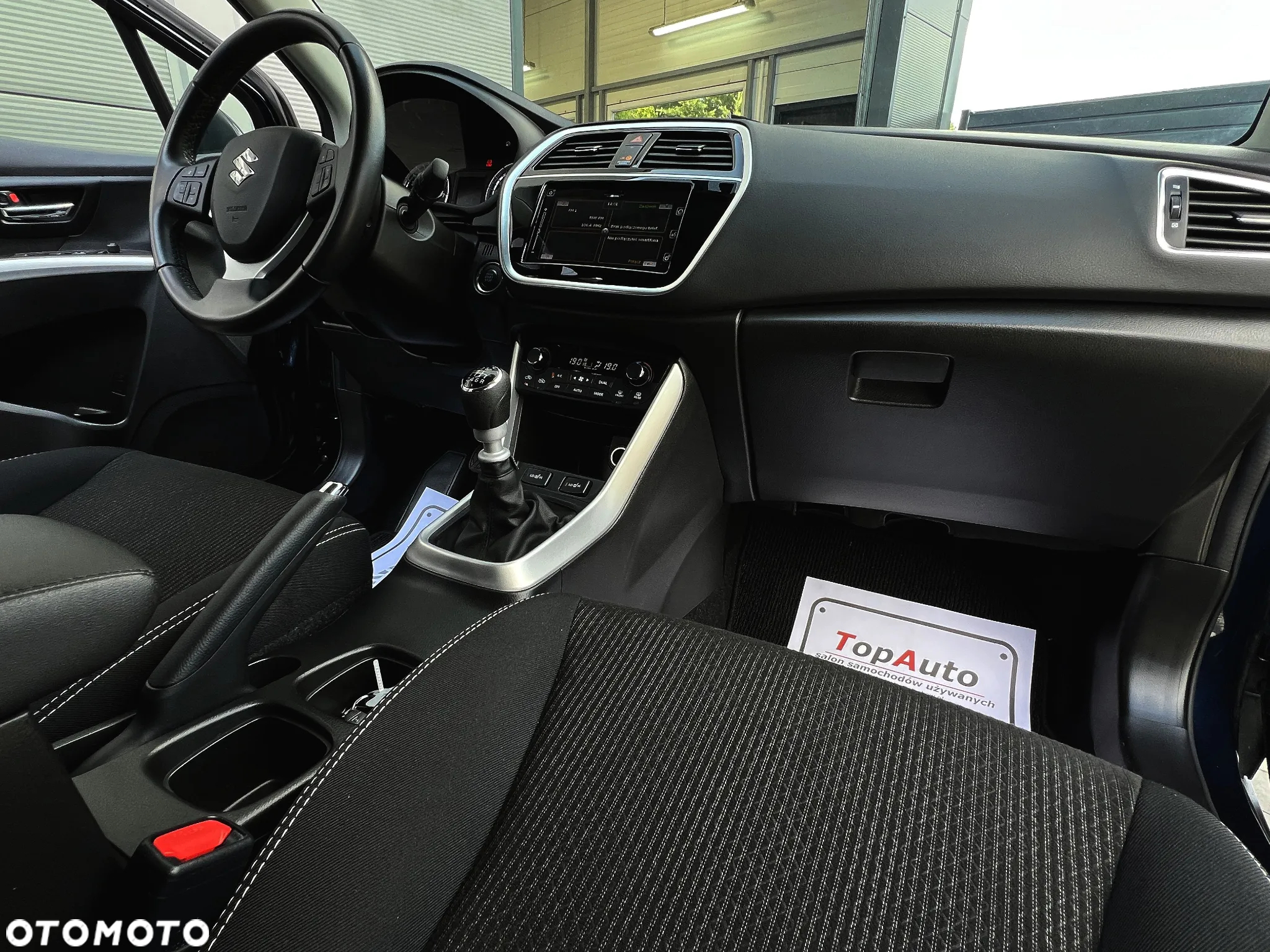 Suzuki SX4 S-Cross 1.4 Boosterjet Hybrid Comfort - 16