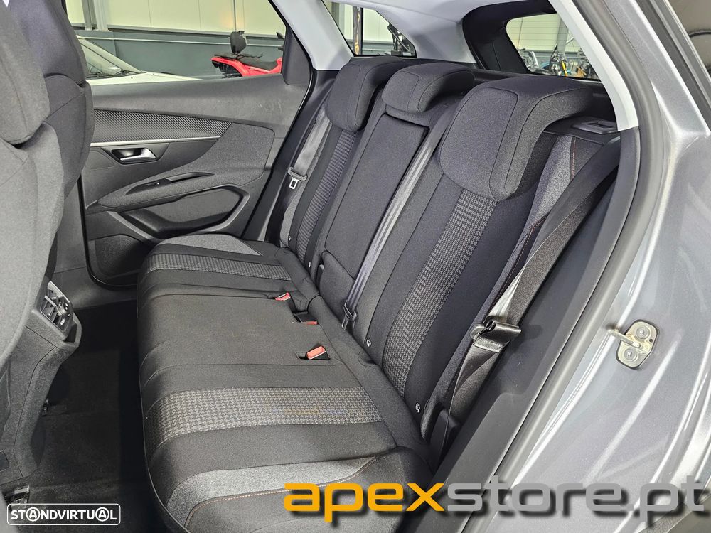 Peugeot 3008 1.5 BlueHDi Active - 8