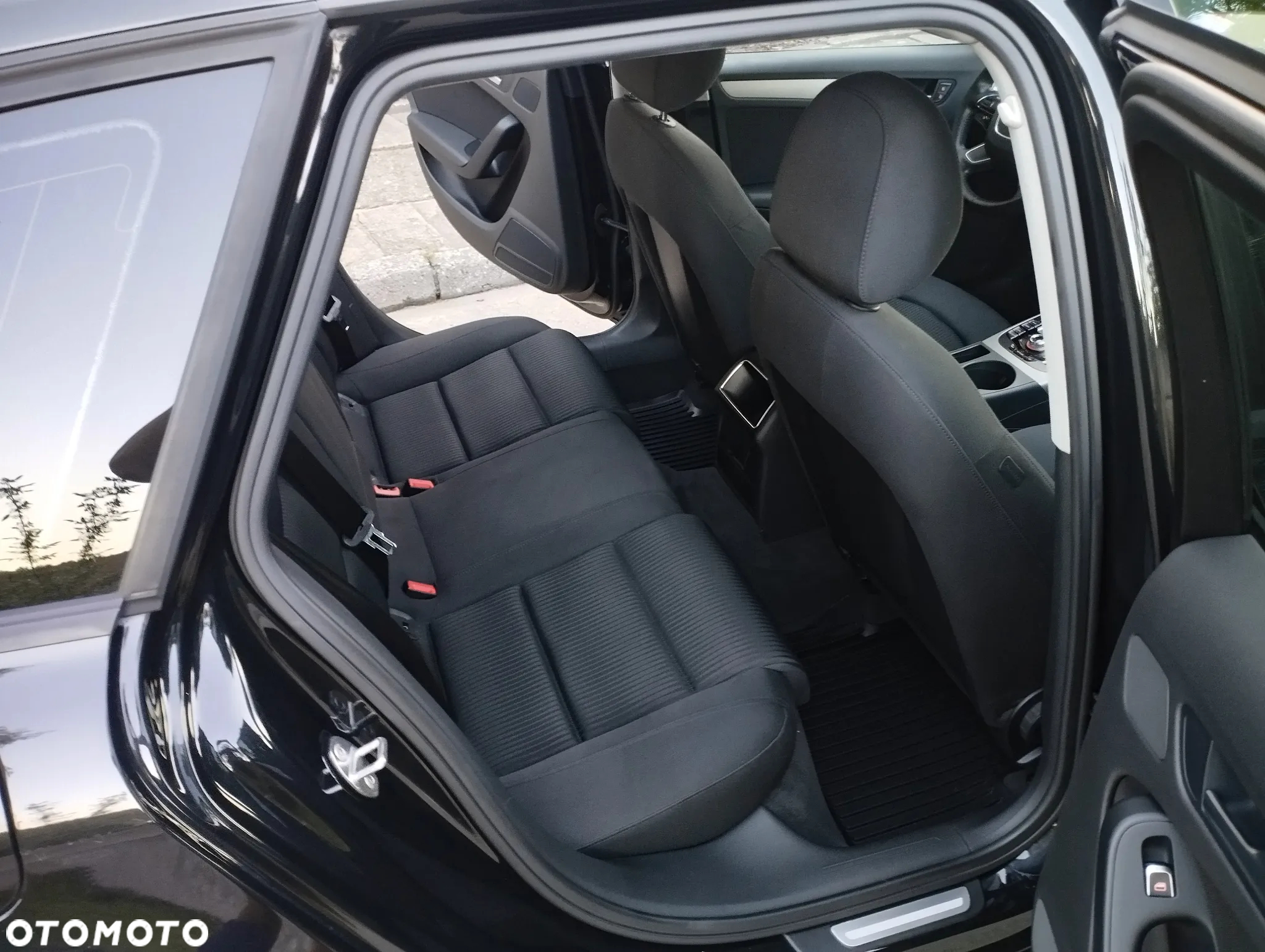 Audi A4 2.0 TDI Multitronic - 28